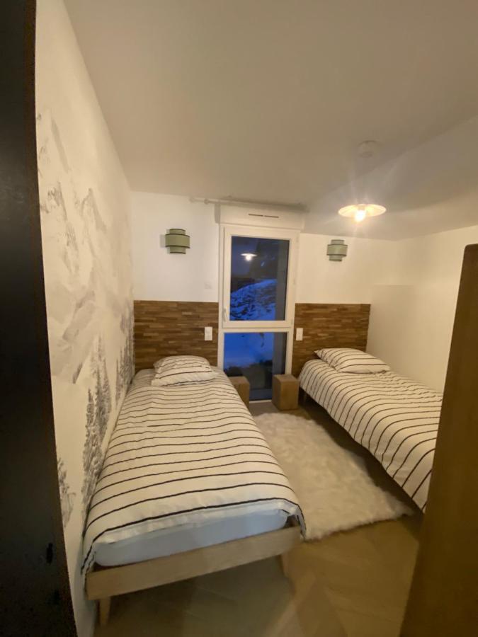 Appartement Neuf Tout Confort 55 M2 - 2 Chambres Pour 4/6 Personnes Le Chambon Extérieur photo