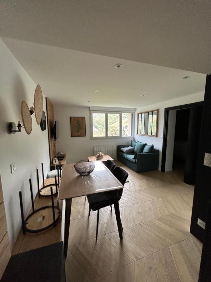 Appartement Neuf Tout Confort 55 M2 - 2 Chambres Pour 4/6 Personnes Le Chambon Extérieur photo